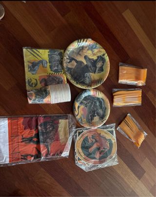 Pack Fiesta Jurásico World