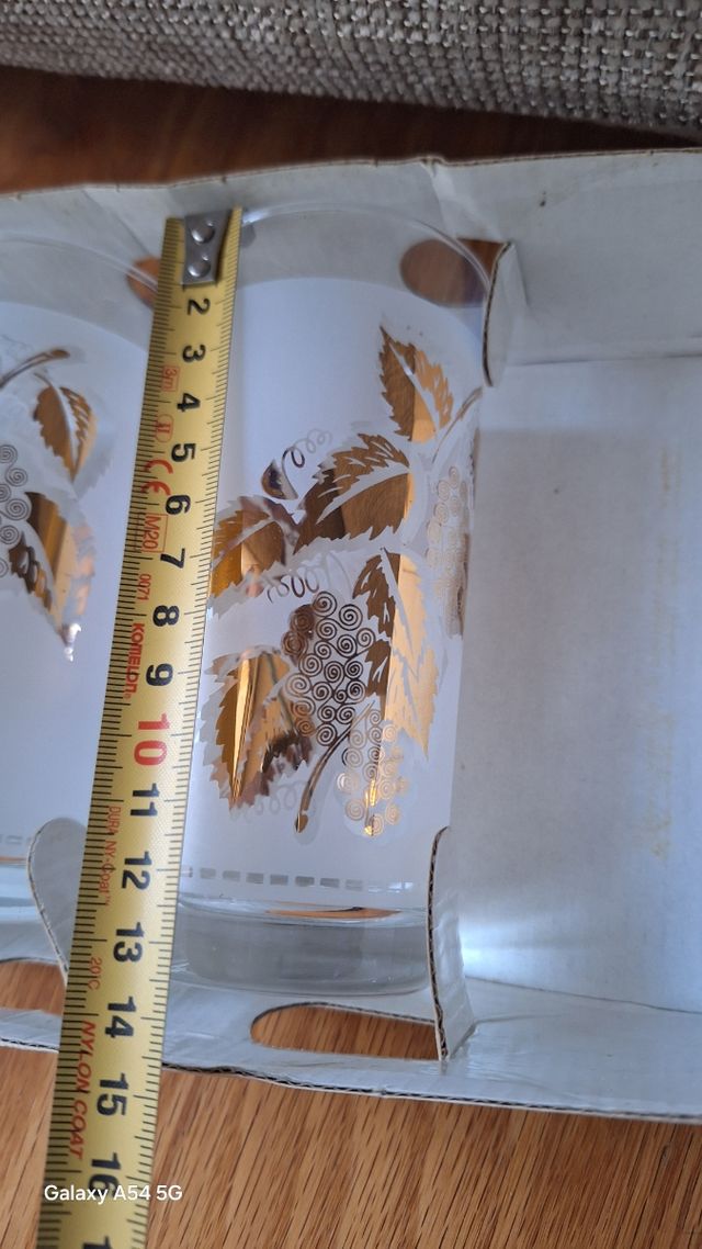 6 Vasos Dorados y Blancos