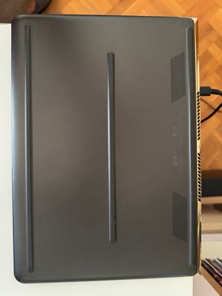 Portatil Hp Spectre 13-v101ns ligero y como NUEVO