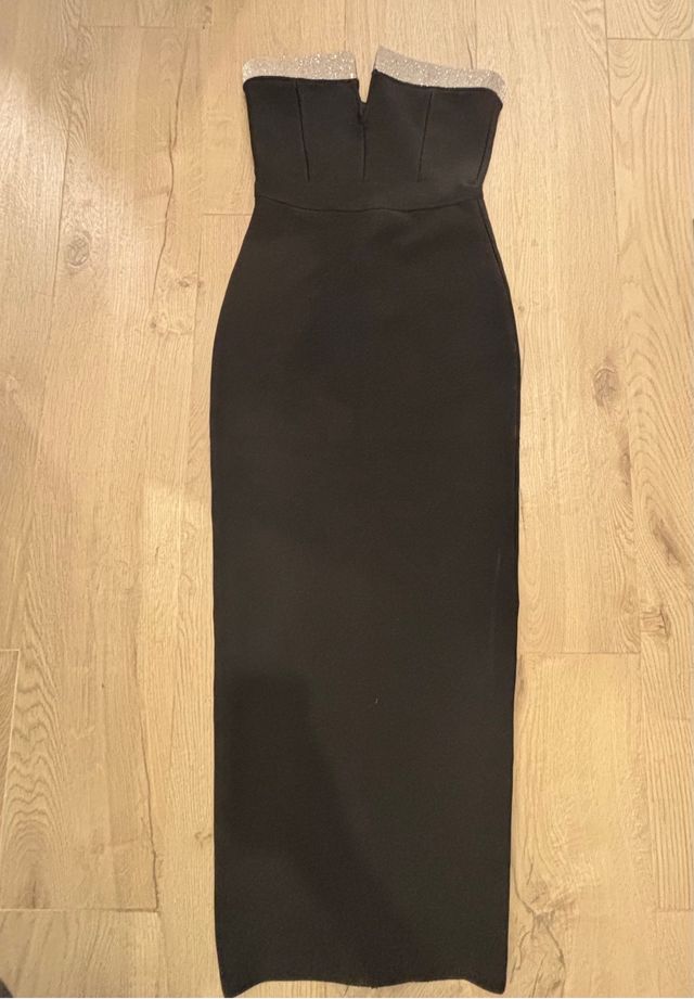 Vestido bandage negro c/pedreria