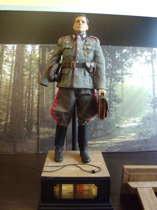 Figura Von Stauffenberg 1/6, FACEPOOL. SIN CAJA. de segunda mano