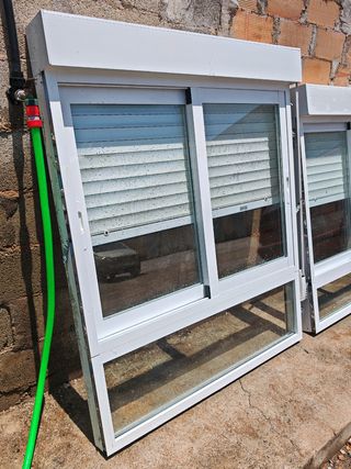 Ventana corredera con fijo