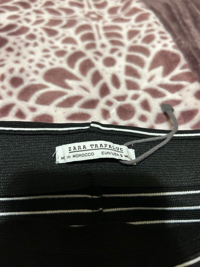 Mini Falda Zara Trafaluc - Negra - T-S