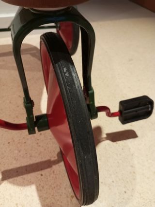 Triciclo estilo vintage infantil