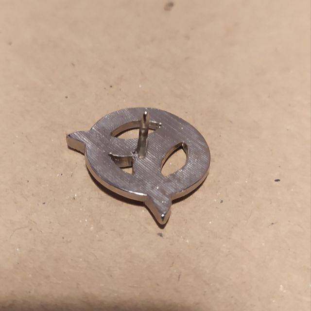 Pin Greenpeace: cola de ballena