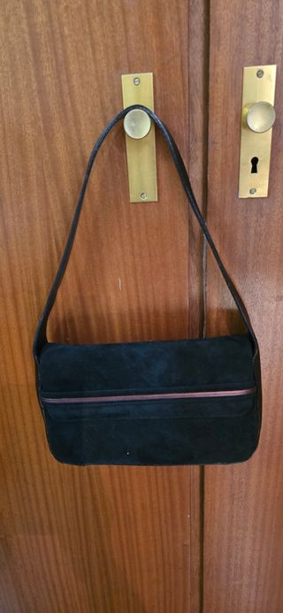 Bolso bandolera negro ante