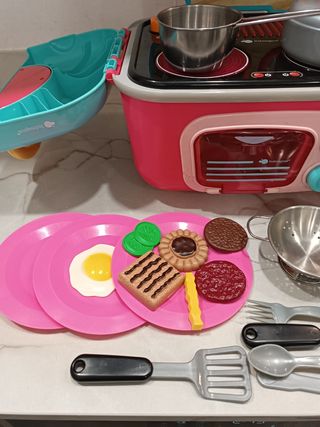 Cocinita infantil con luz y sonido