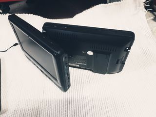 2 Monitores DVD p/ Carro - DjiX