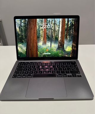 MacBook pro (2020)