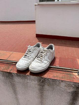 Nike Court Vision Low blancas
