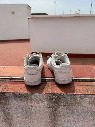 Nike Court Vision Low blancas