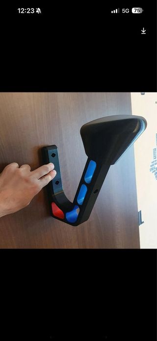 Portacasco da parete per casco moto