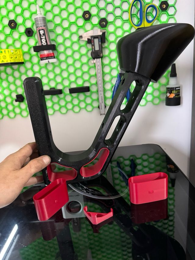 Portacasco da parete per casco moto