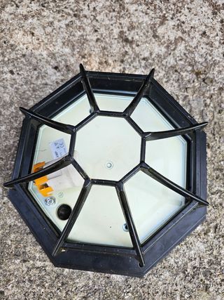 Foco de pared octogonal