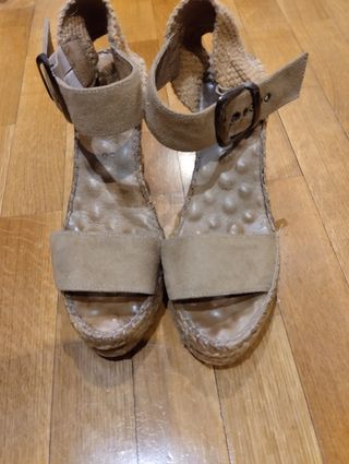 Sandalias cuña esparto beige
