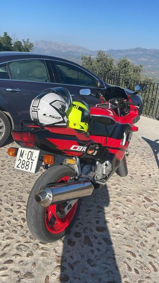 Honda CBR 600F (600F2) - 83000km