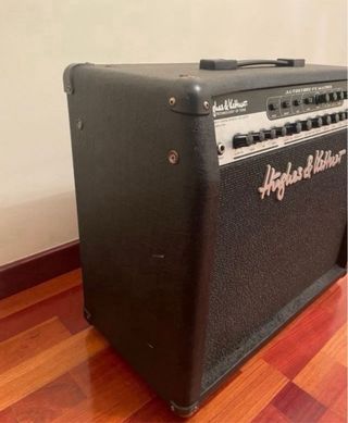 Amplificador Hughes&Kettner Matrix 100W