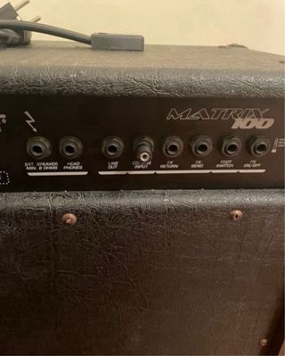 Amplificador Hughes&Kettner Matrix 100W