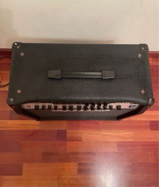 Amplificador Hughes&Kettner Matrix 100W