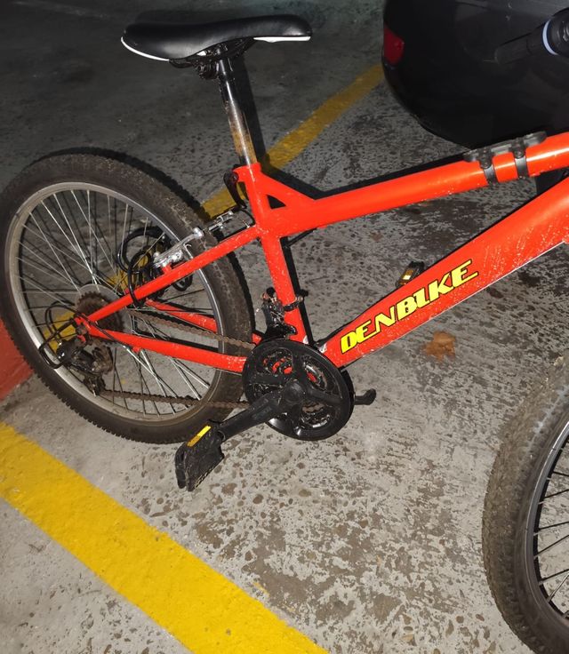 Bicicleta niño DENBIKE 24" roja