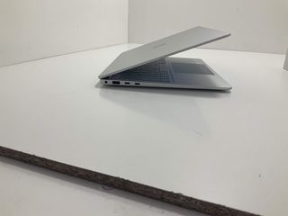 pc portatil microsoft surface laptop 7th edition
