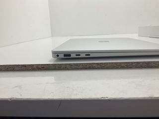 pc portatil microsoft surface laptop 7th edition
