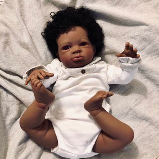Oferta bebé reborn afro