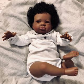 Oferta bebé reborn afro