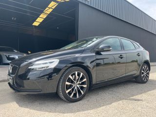 VOLVO V40 2.0 D2 Auto
