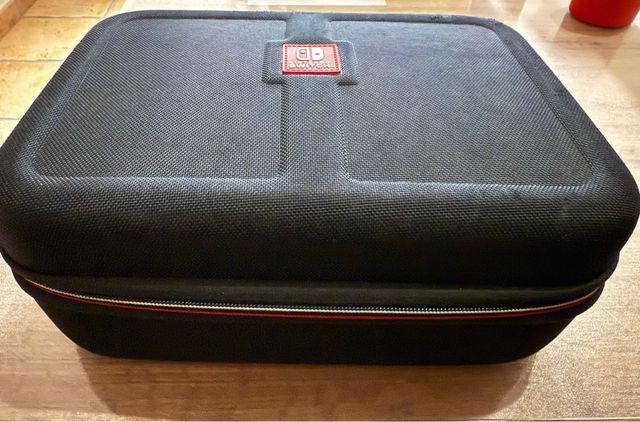 Nintendo Switch OLED completa + accesorios