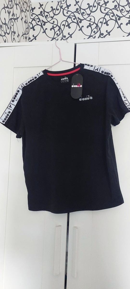 Maglietta Diadora nera tg.XS Veste anche S