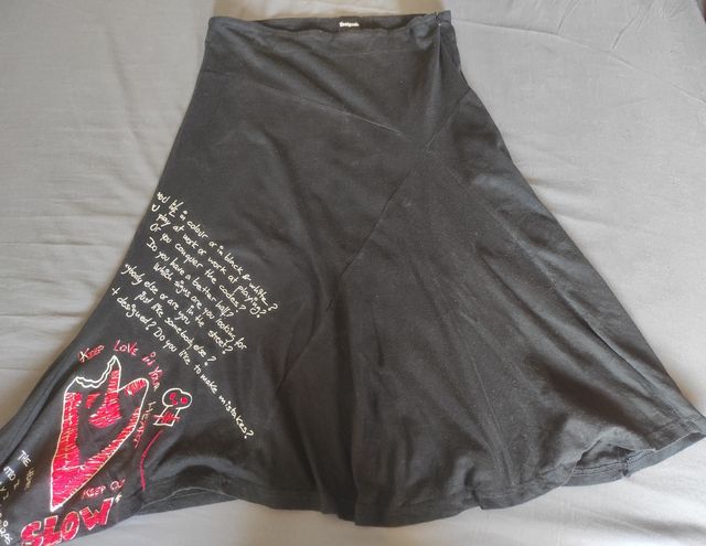 Gonna Desigual nera, taglia S