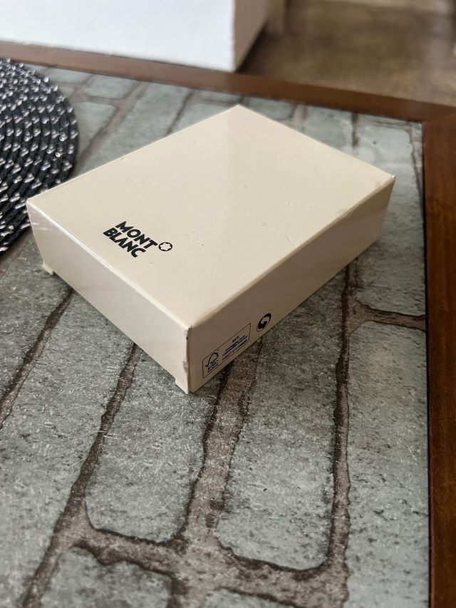 Caja Montblanc MB2012