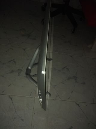 Ordenador Lenovo beige