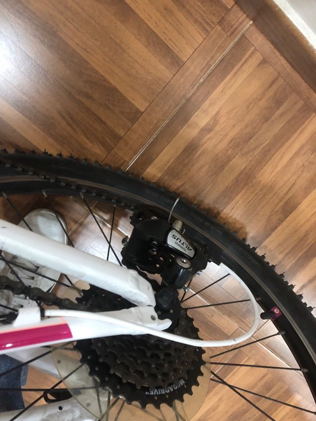 Bici infantil CUBE Acid 240 - Ruedas 24"