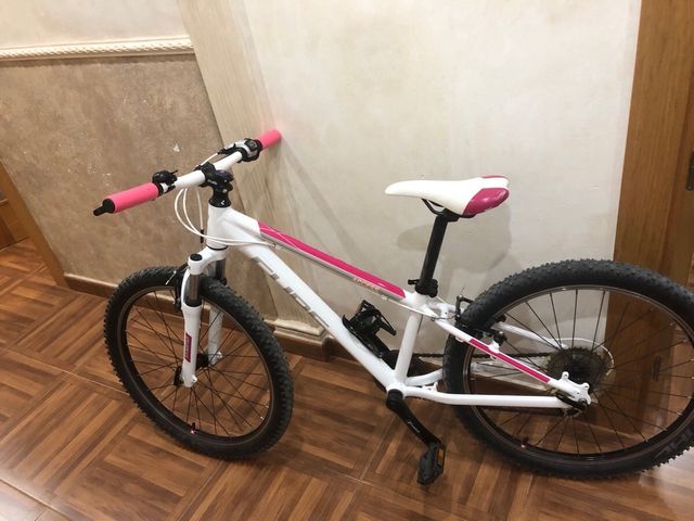 Bici infantil CUBE Acid 240 - Ruedas 24"