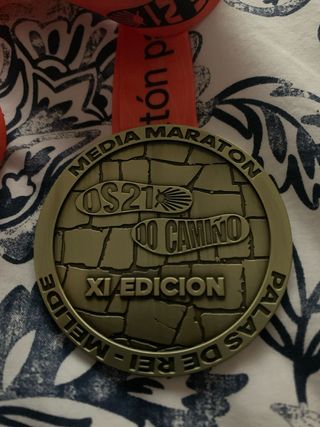 Medalla Media Maratón Os 21 do Camiño