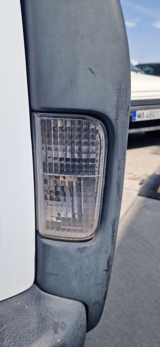 piloto coche nissan primastar opel vivaro derecho