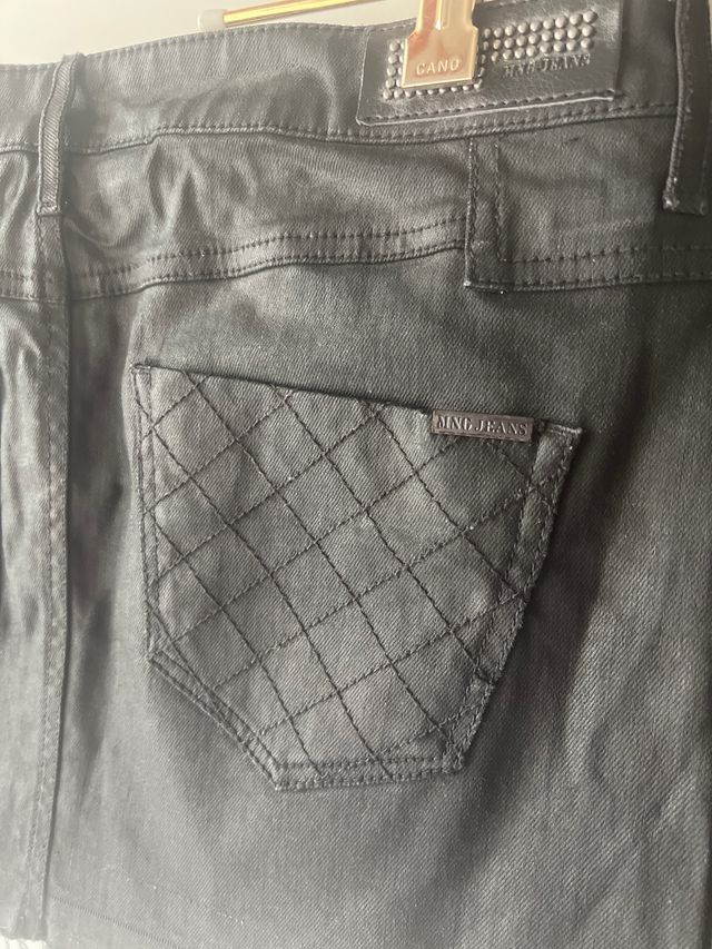 Mini Falda Vaquera Negra