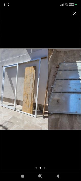 Puerta corredera cristal sin usar con cajoneto