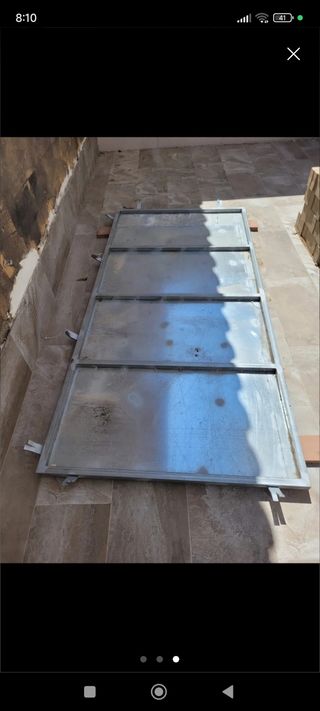 Puerta corredera cristal sin usar con cajoneto