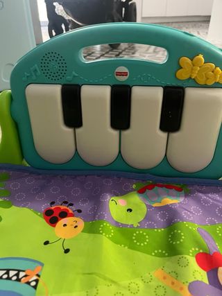 Gimnasio musical bebé