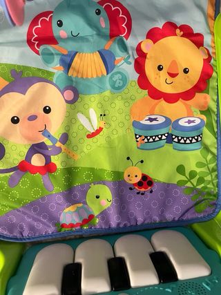 Gimnasio musical bebé