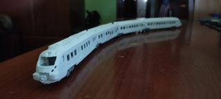 Tren Civia Alstom  Escala N 