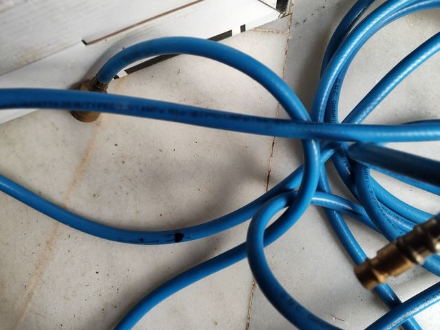 Compresor Einhell BT-AC 200/24 sin aceite y acceso