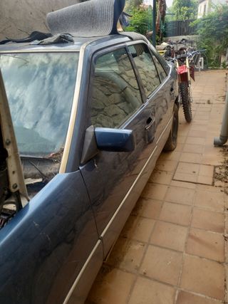 Mercedes-Benz Clase E 1993