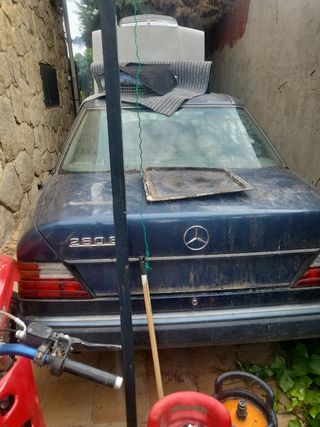 Mercedes-Benz Clase E 1993