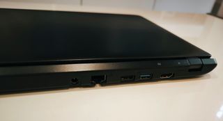 Portátil Acer Travelmate 11,6". Disco SSD. Win 11 