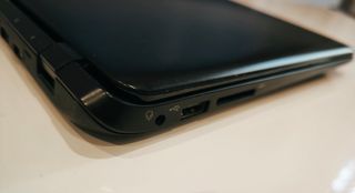 Portátil Acer Travelmate 11,6". Disco SSD. Win 11 