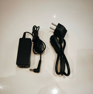 Portátil Acer Travelmate 11,6". Disco SSD. Win 11 
